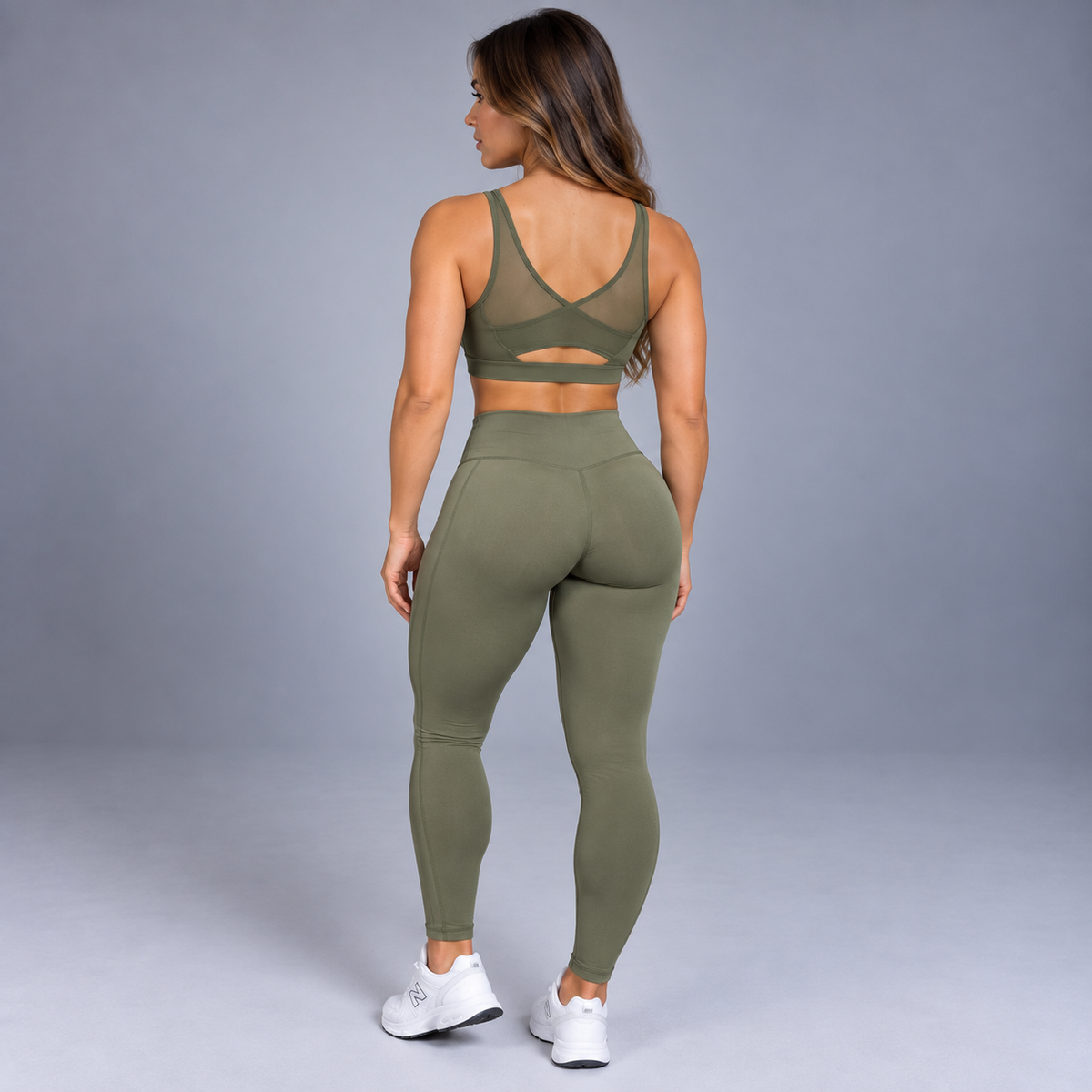 CHLOÉ SET — CHAPMAN ACTIVE